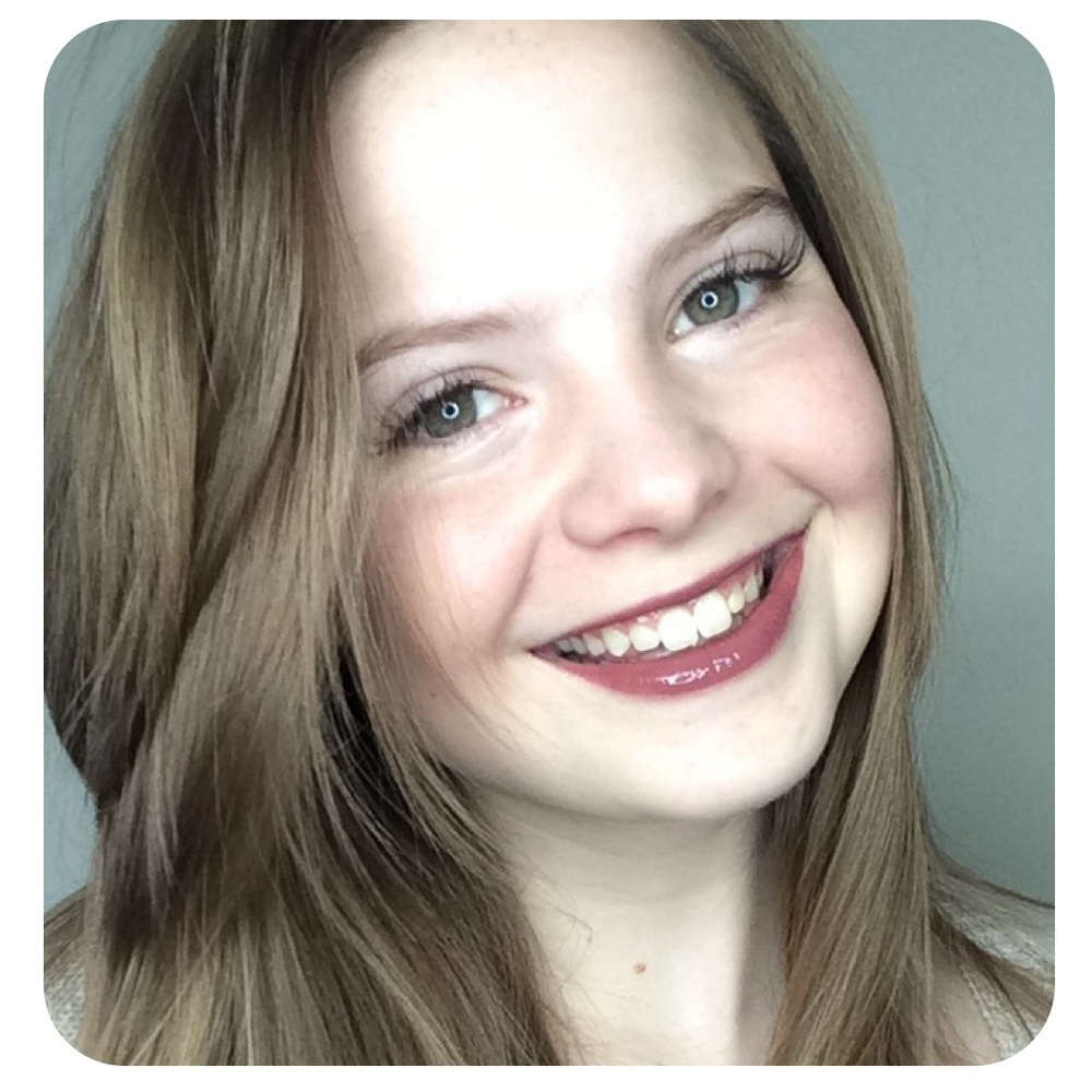 Meet your Posher, Claire